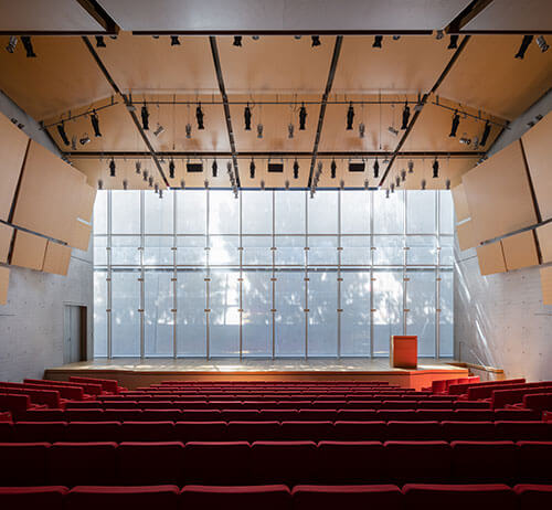the theater inside the Renzo Piano Pavilion