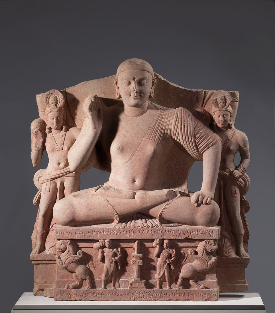 full view of Seated Buddha with Two Attendants